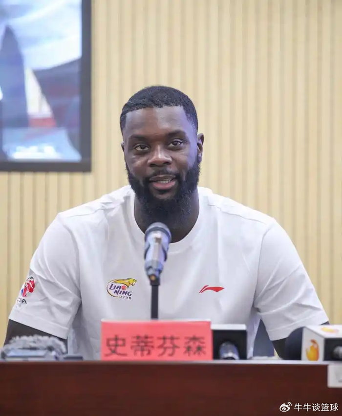 史蒂芬森要来中国打百分大战，对手是威姆斯