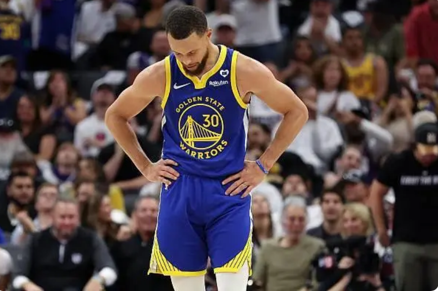 NBA-勇士94-118惨败国王无缘季后赛，库里22分，克莱10中0