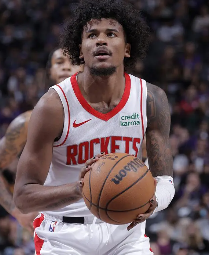 NBA-逆转取胜！火箭112-104国王，萨博尼斯空砍25+15