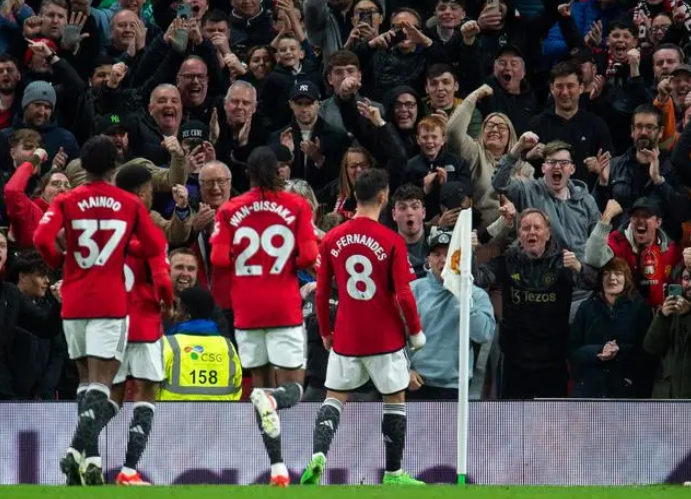 英超-B费双响马奎尔破门 曼联4-2逆转谢菲尔德联